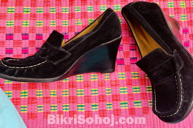 Original Michael Kors Leather Heel Shoe